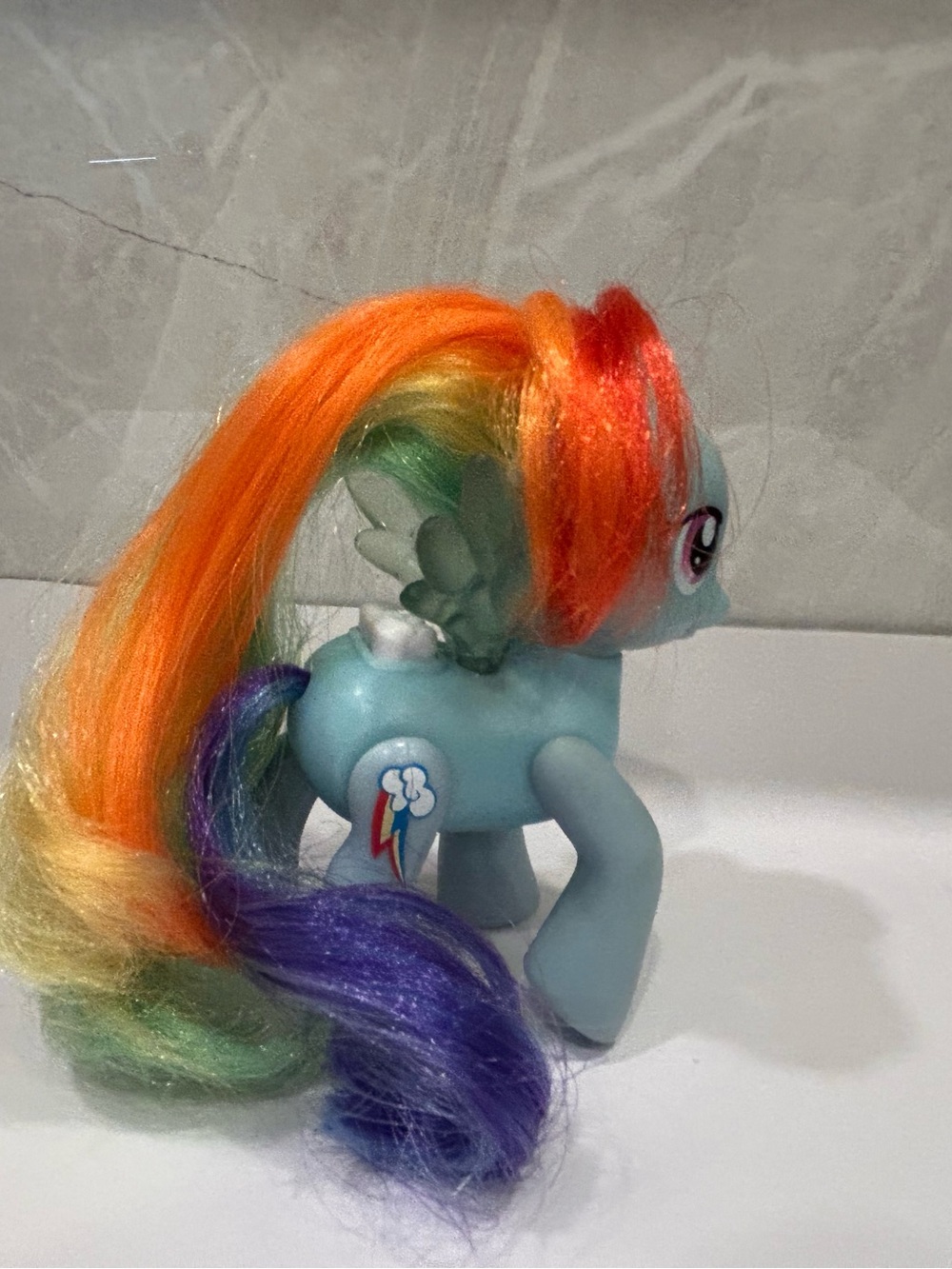 My Little Pony Rainbow Dash Figure with Forelock Generation 4 (2010) Light Up